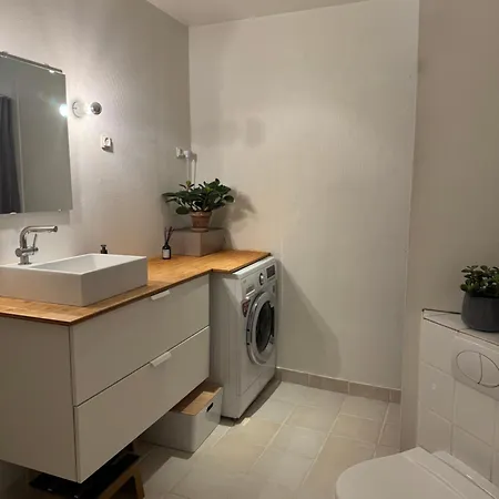 Lovely Flat In Central Vesterbro