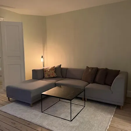 Lovely Flat In Central Vesterbro